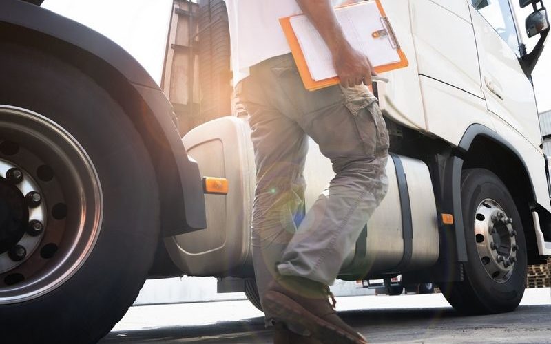 Devenir conducteur routier de marchandises - Transports Rabouin